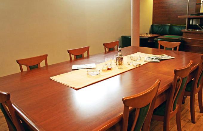Hotel Maxim Svaty Jur Ngoại thất bức ảnh